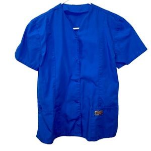Scrub Zone Bright Blue Scrub Top With Snap Button Down. Size Small.